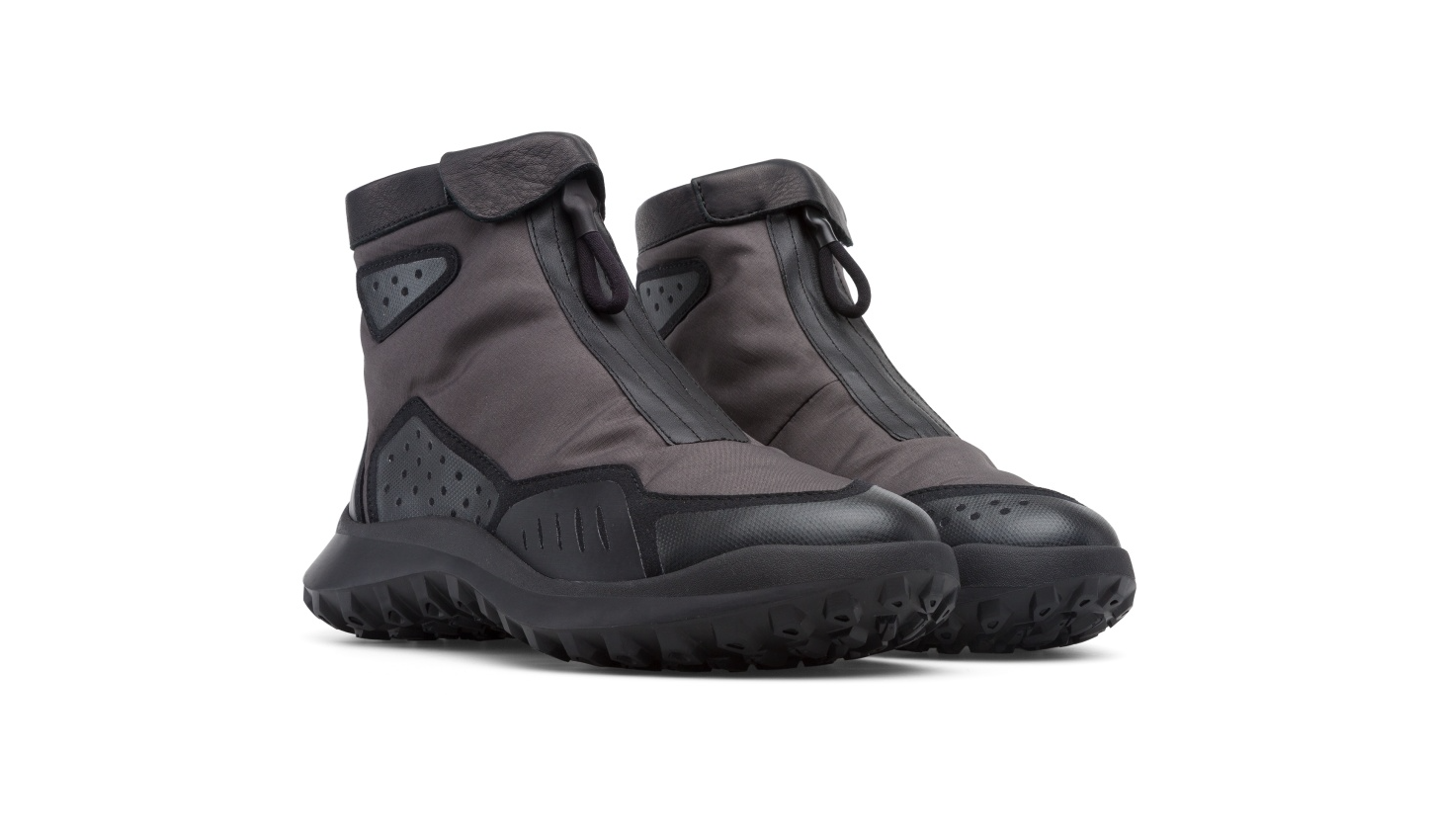 Rainy Season Must-haves<br>Gore-Tex® Shoes